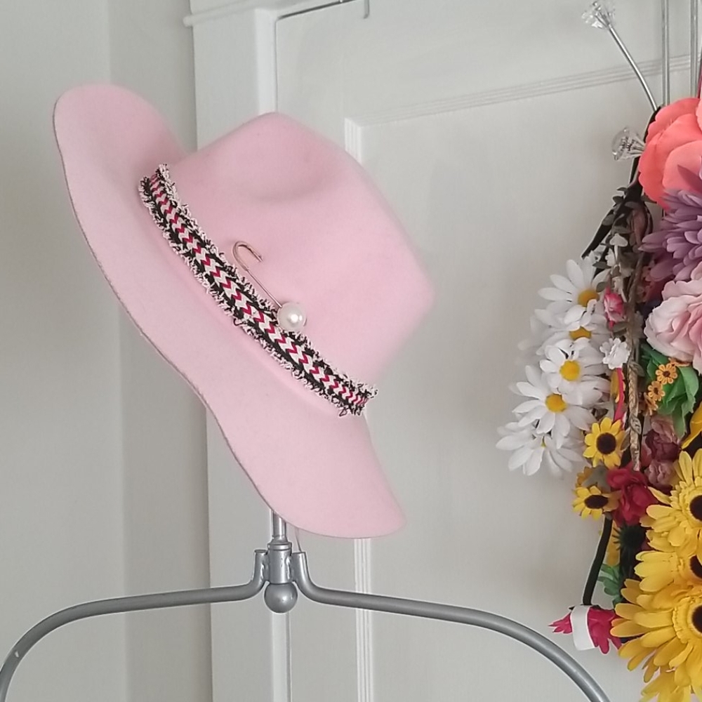 Pink Phedora